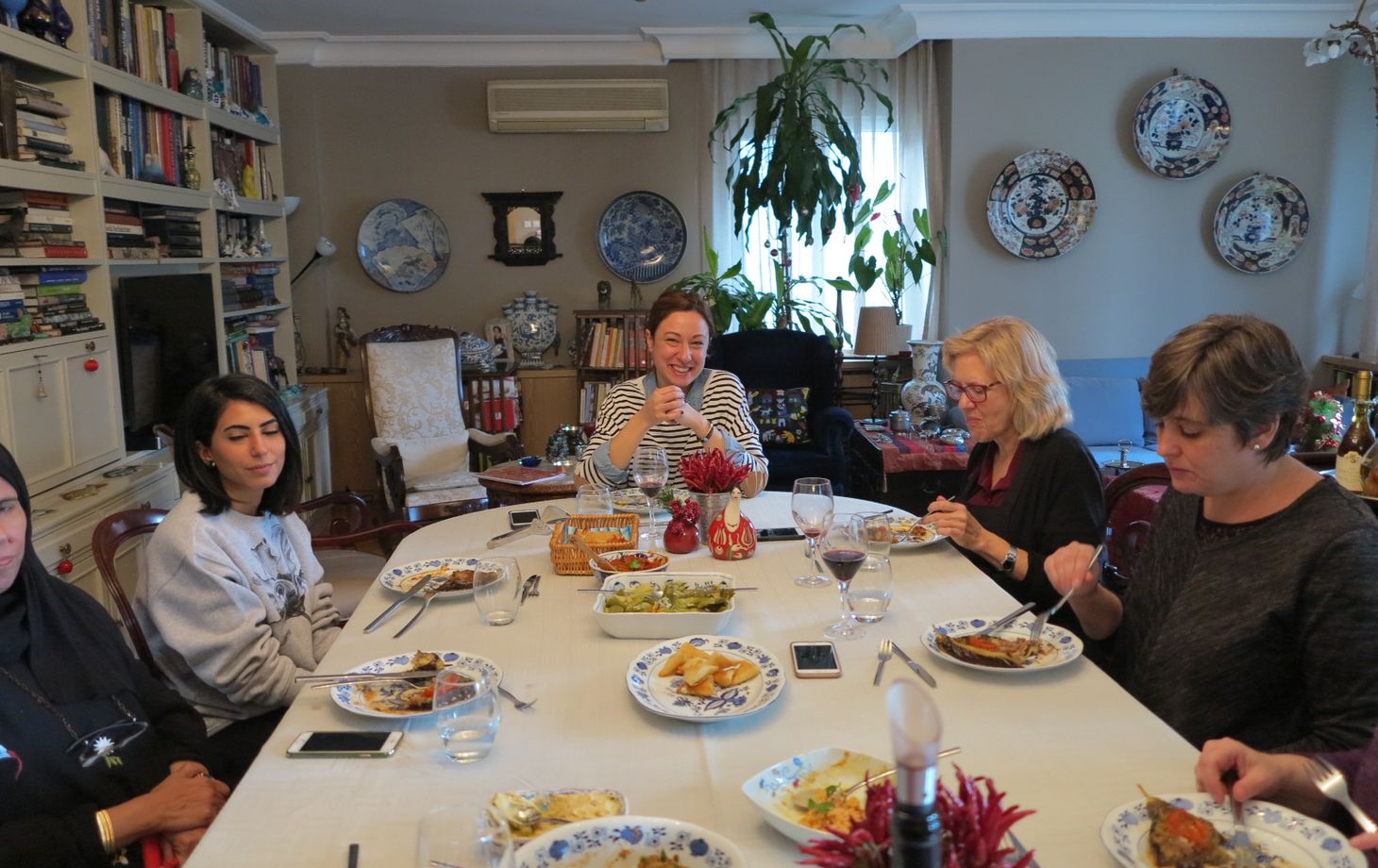 Istanbul Spice Bazaar Tour and Traditional Turkish Cooking Class