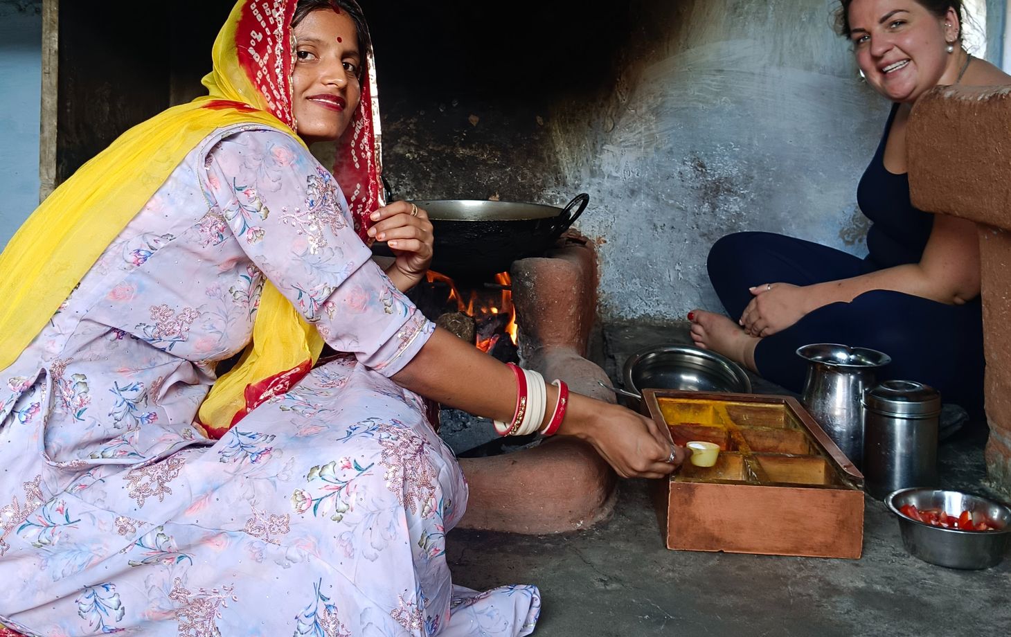 Authentic Indian Cooking Experience with Market Visit