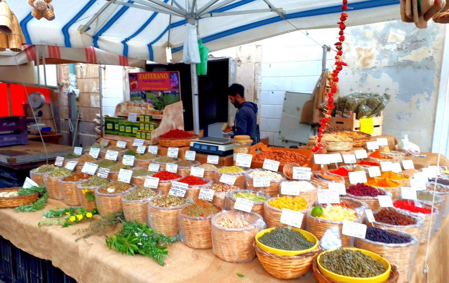 Street Food Tour in Ortigia's Island