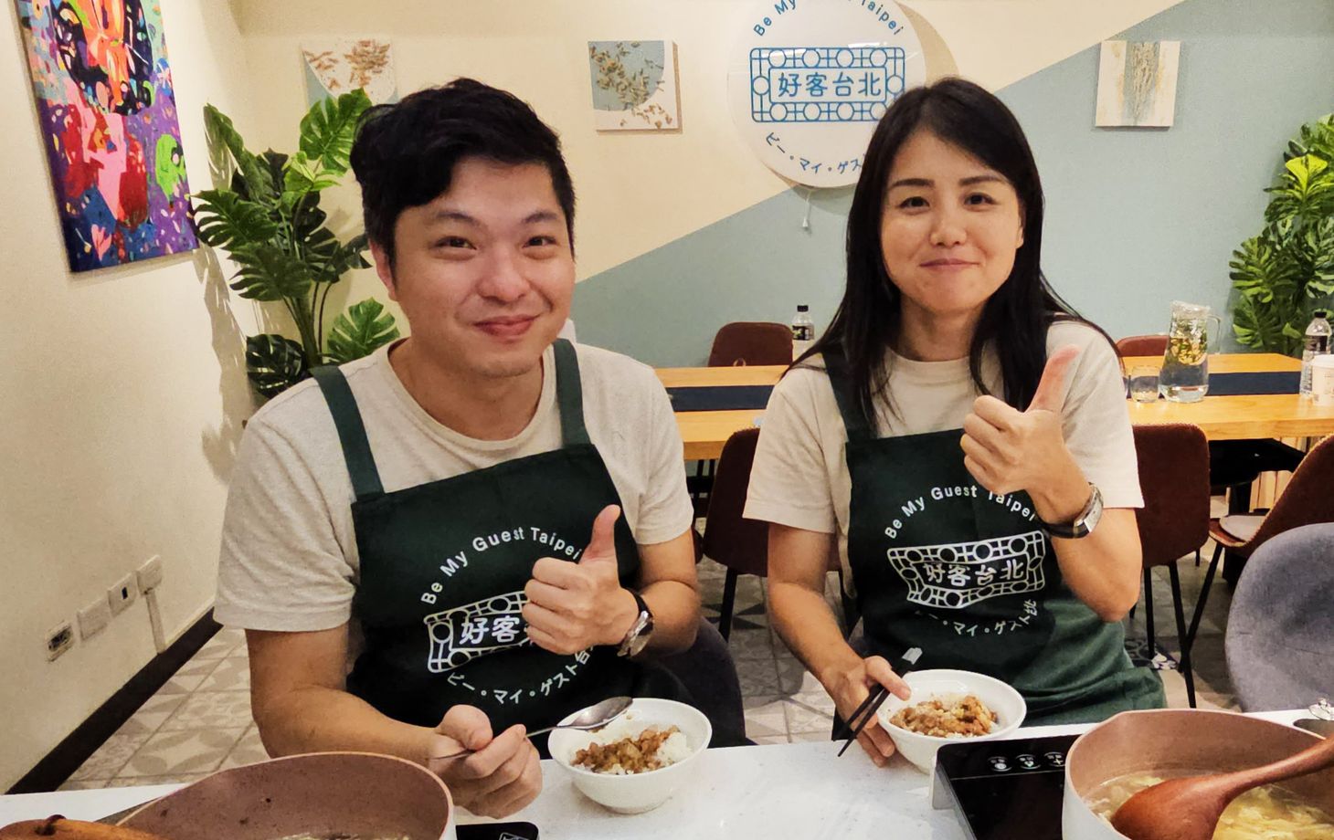 Taipei Market Secrets & The Authentic Braised Pork Rice Experience