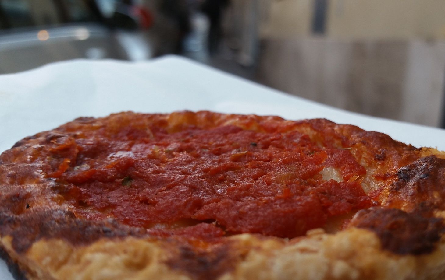 Pizza Tasting off the Beaten Path near the Colosseum at Sunset