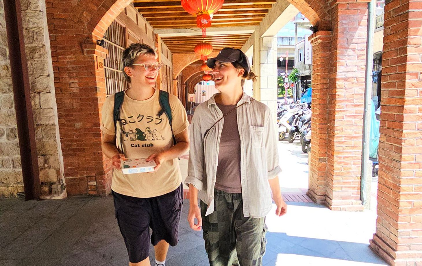Taipei Market Secrets & The Bountiful Stir-Fried Rice Experience