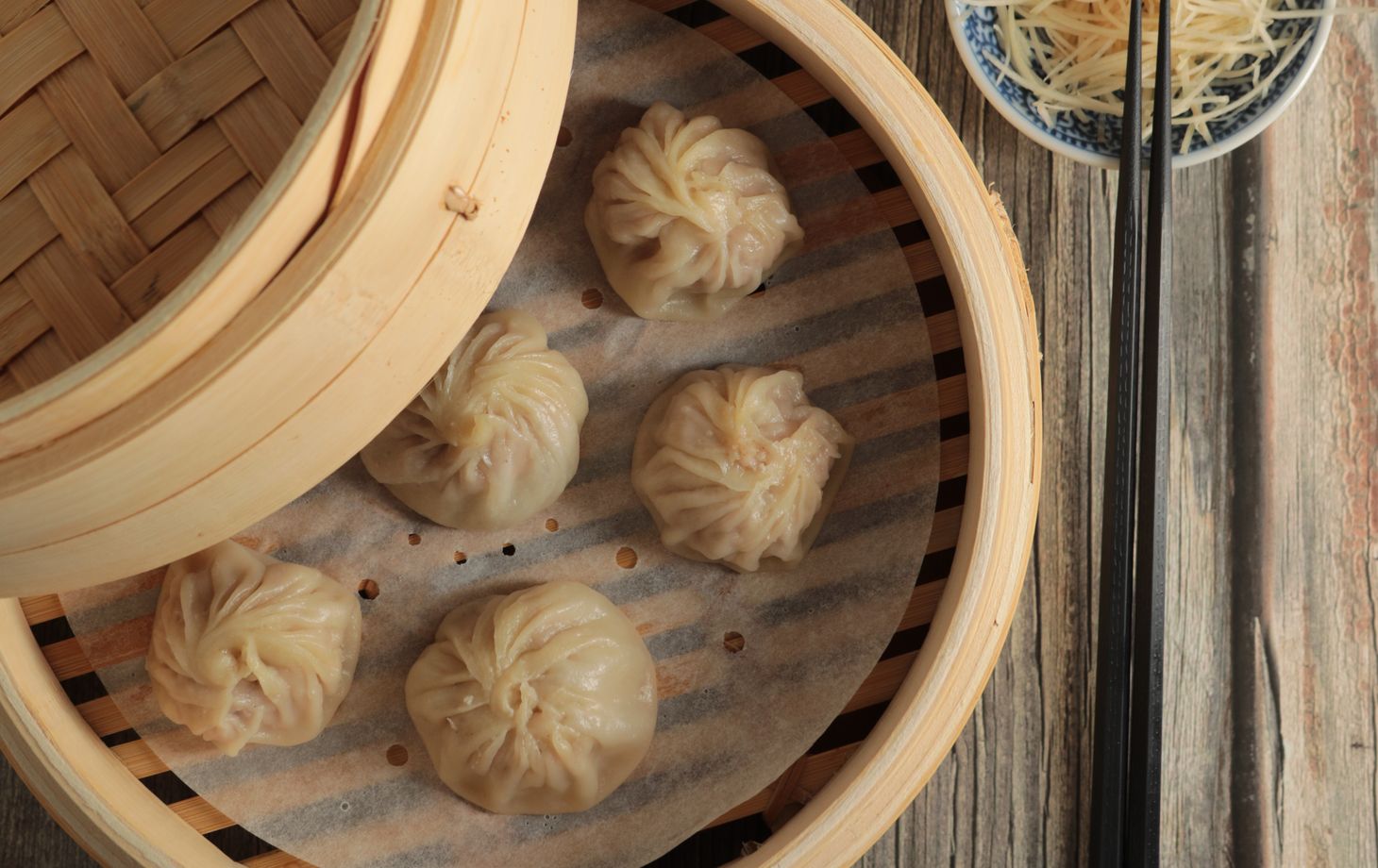 Taiwanese Xiao Long Bao Cooking Class (Vegetarian Optional)