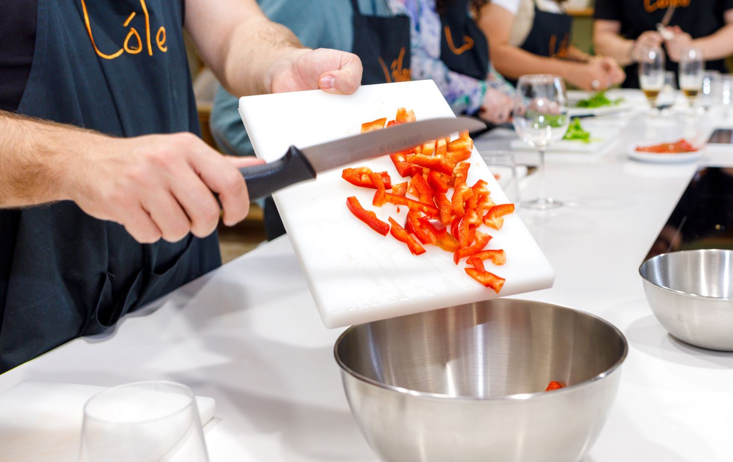 Tapas and Paella Culinary Class in a Special Gastronomic Place