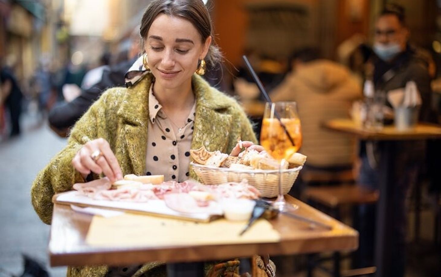 A Taste of Bologna: Guided Food Walking Tour