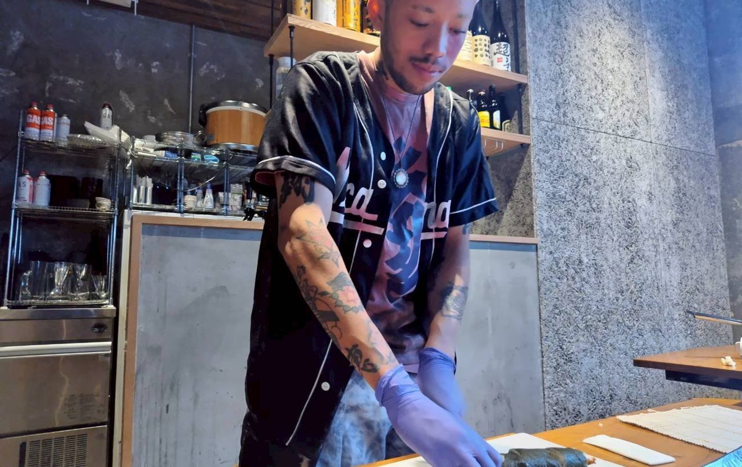 Maki Sushi & Chicken Onigiri Cooking Experience in Osaka