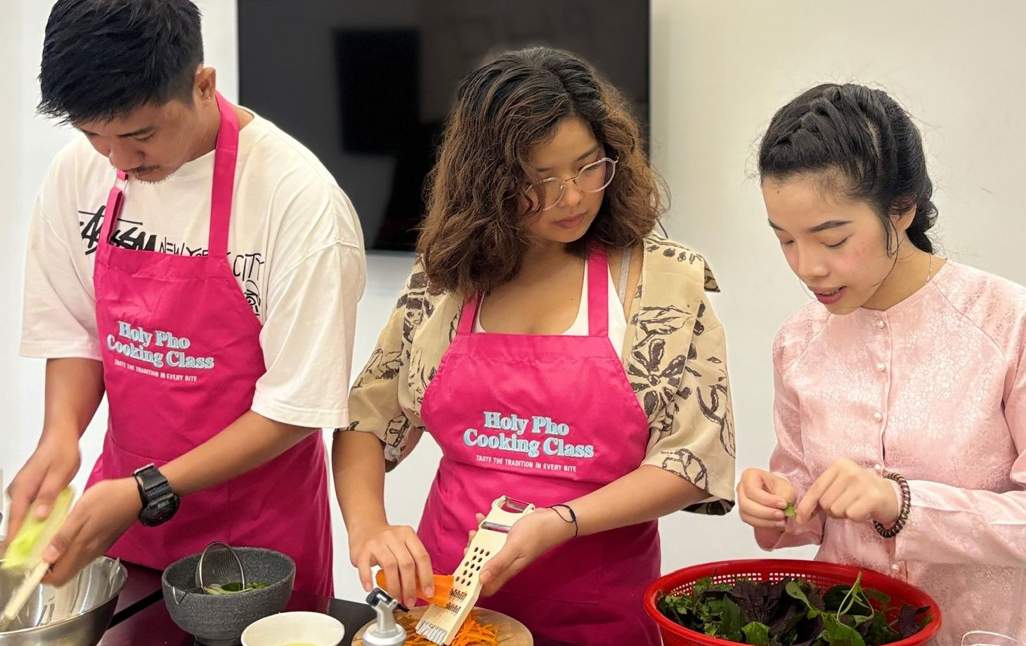 Taste of Saigon: Market Tour & Vietnamese Cooking in a Cozy Pink Kitchen