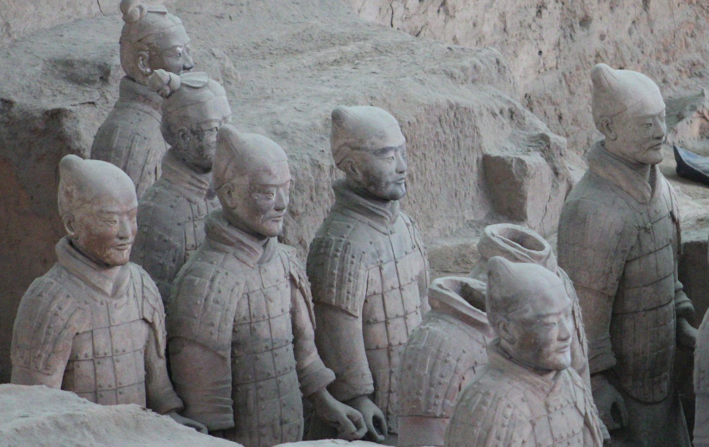 Day Tour with Noodle Making, Wet Market Visit, and Terracotta Warriors
