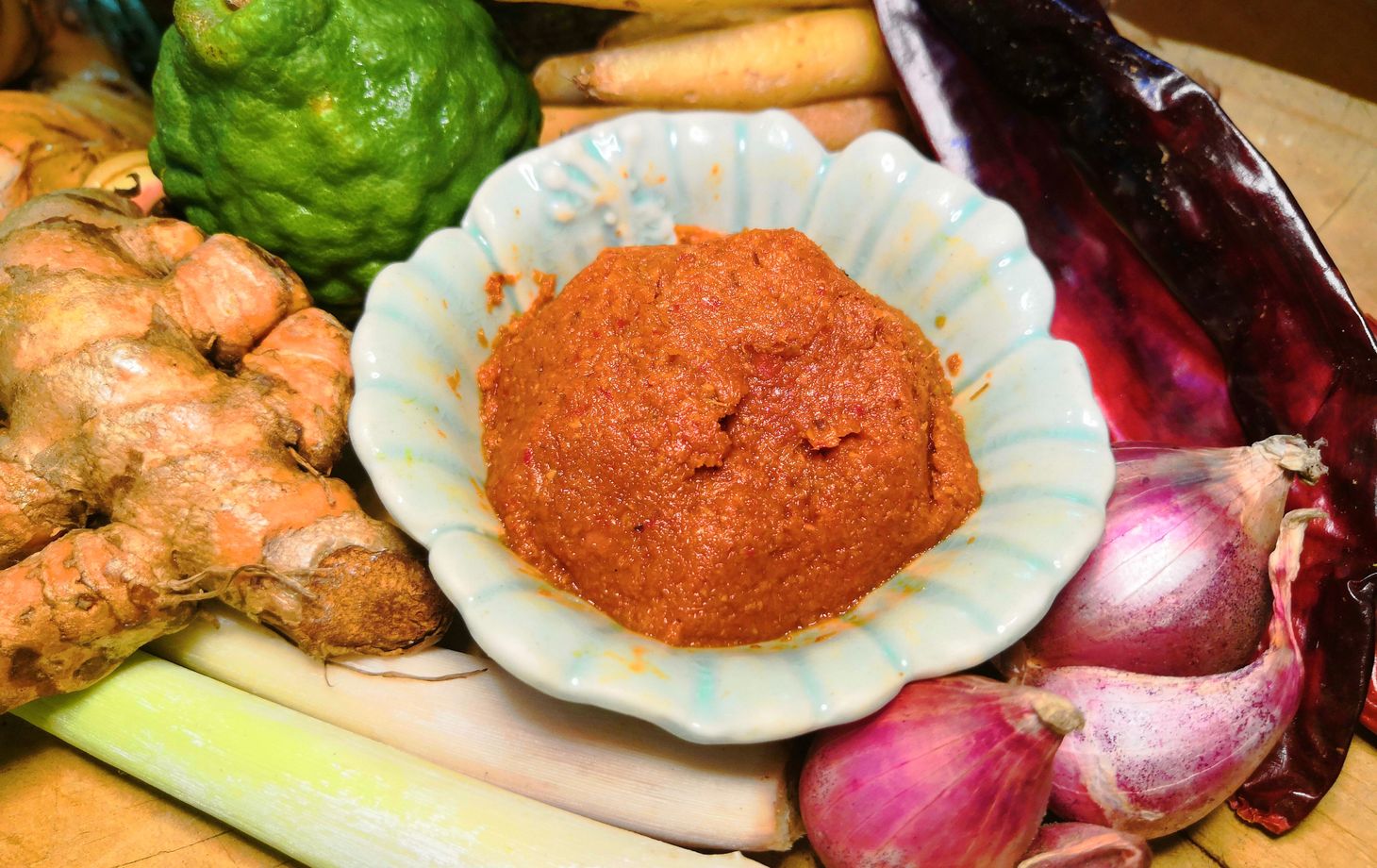 Discover the Secrets of Thai Cooking and have fun with a Market Tour