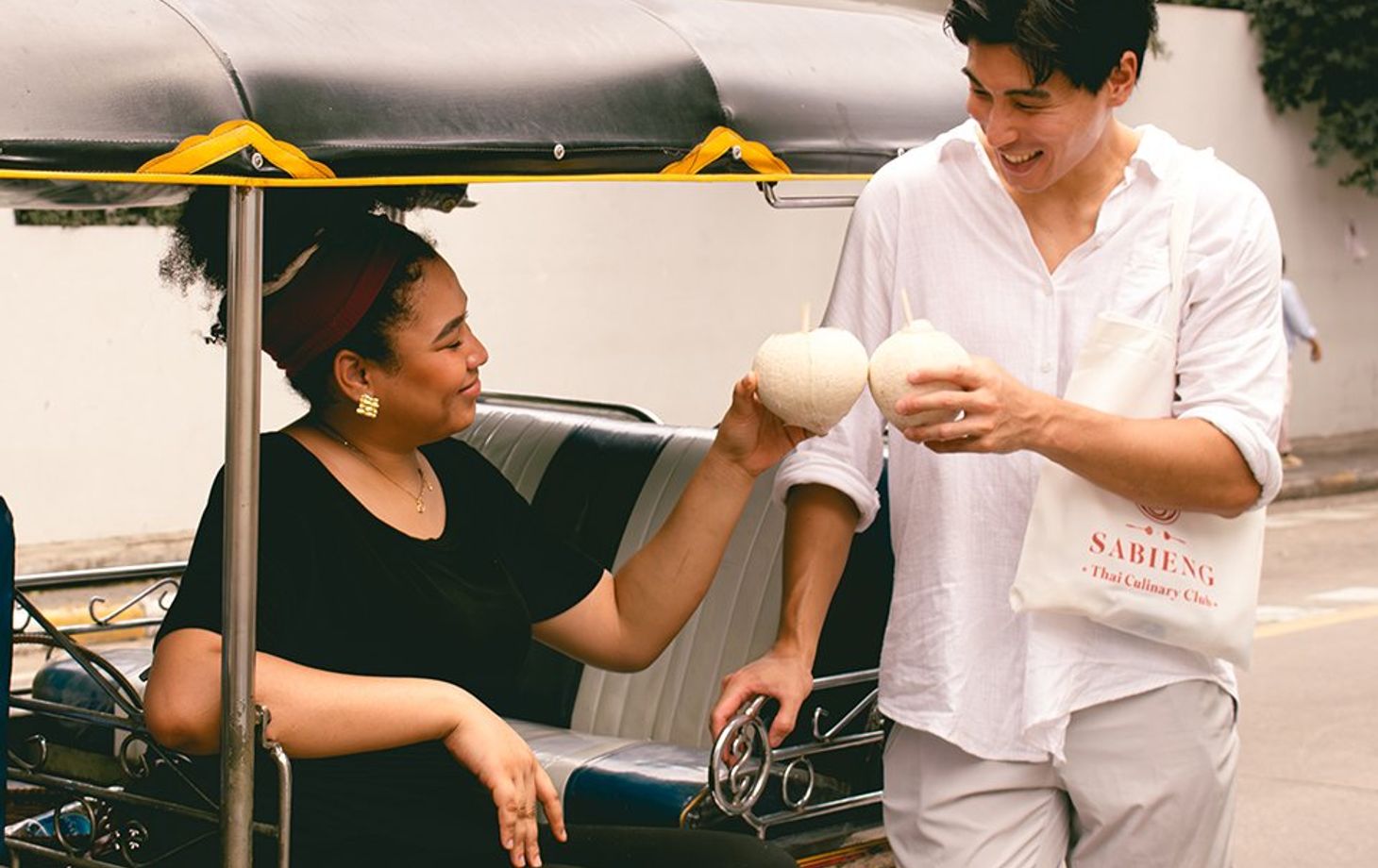 Thai Food 101 Adventure – Market, Tuk-Tuk & Cooking Experience