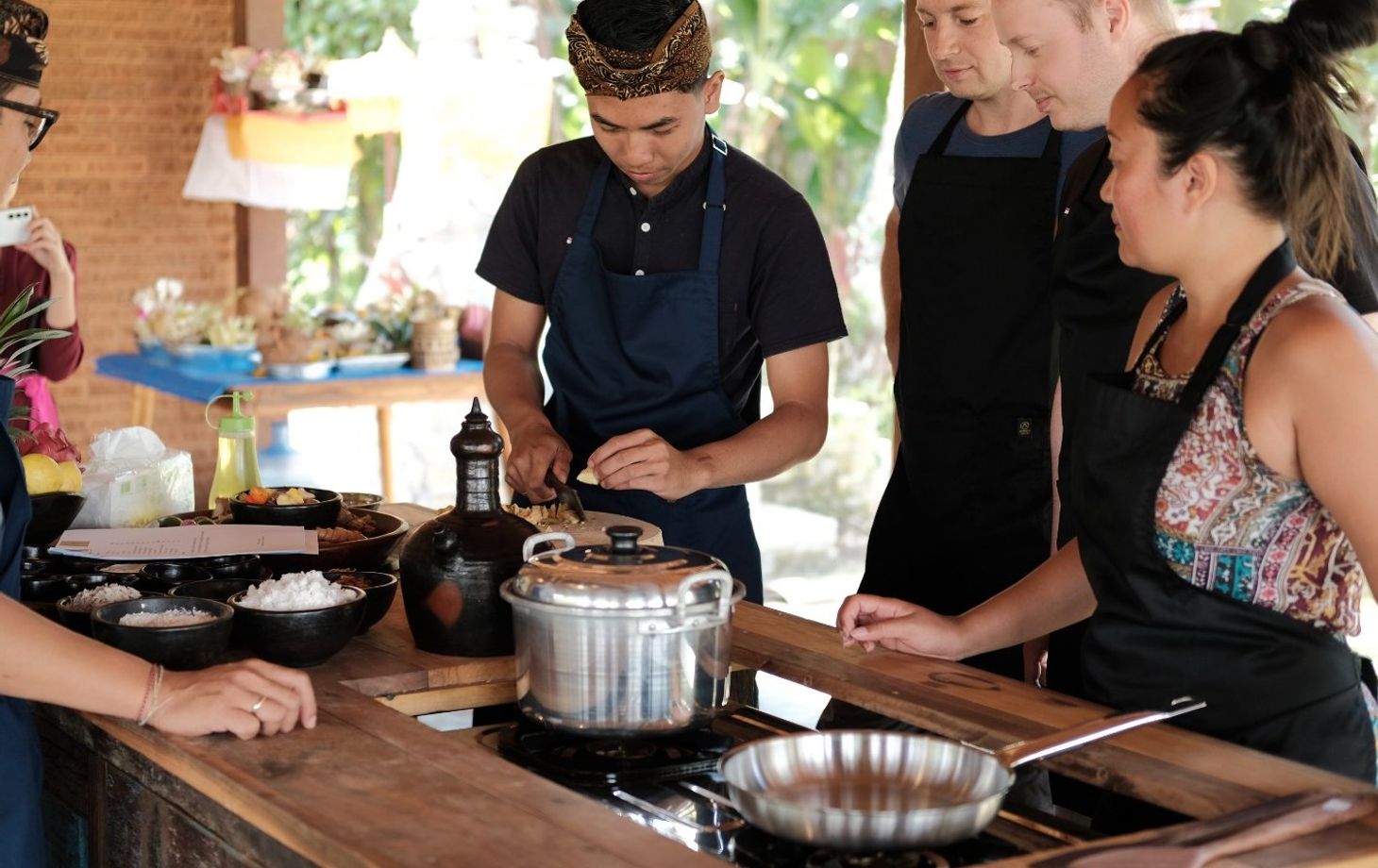 The Balinese Cooking Adventure: Traditional House Tour, Farm Visit, and Authentic Cuisine