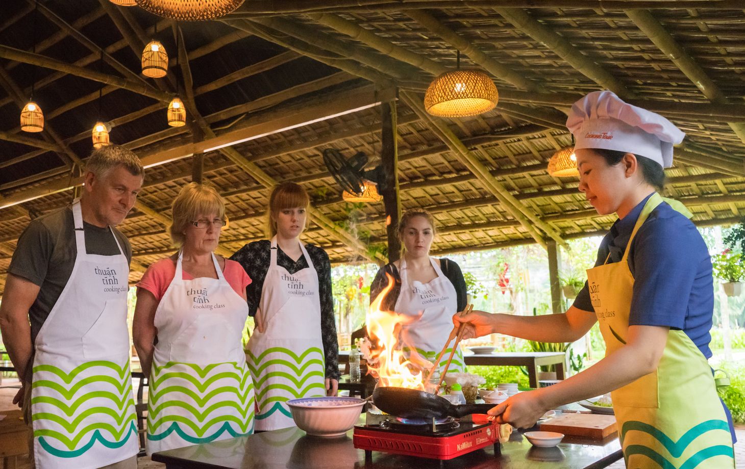 Thuan Tinh Island: Market, Boat Ride, and Vietnamese Cooking Class