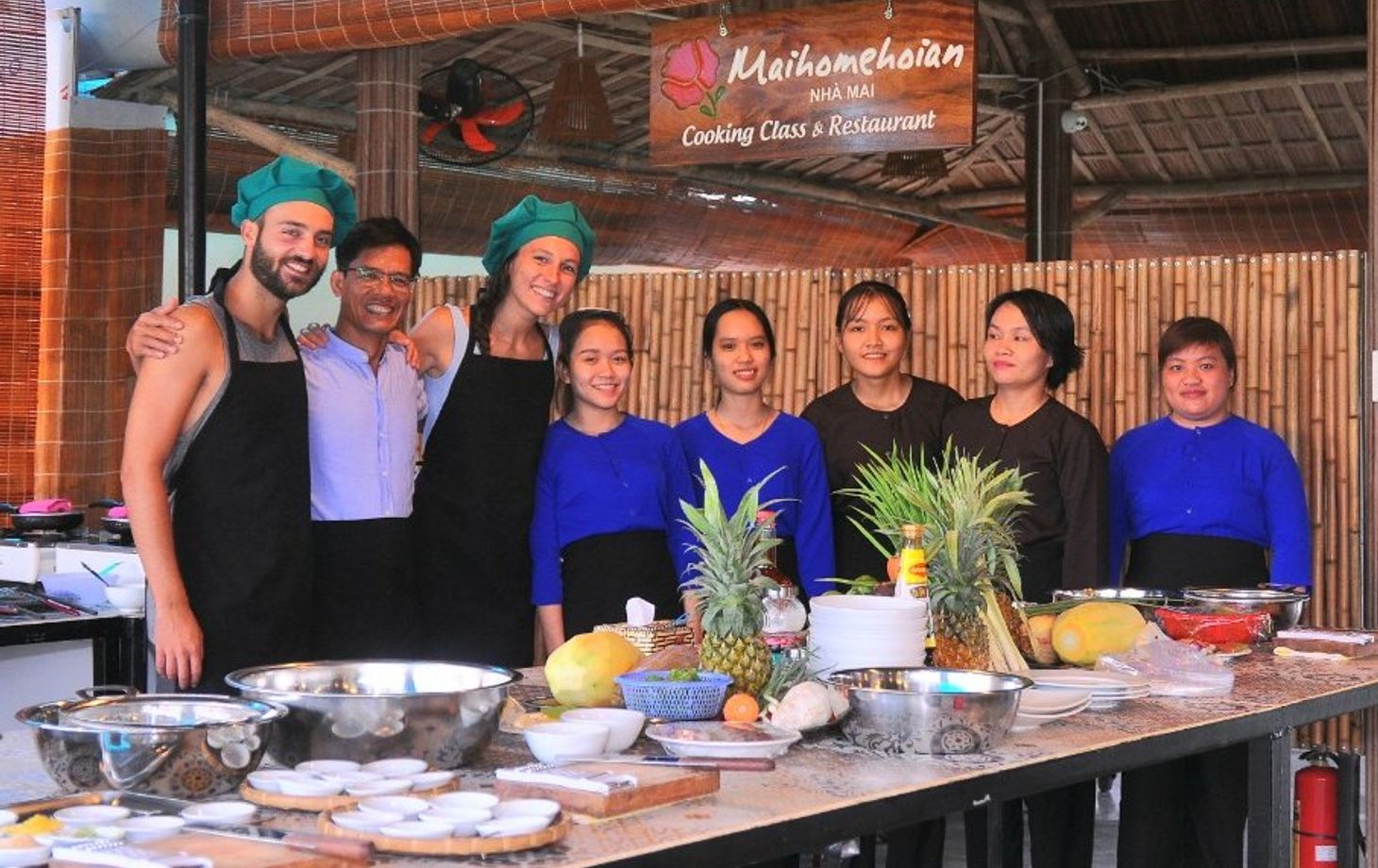 Hoi An Cooking Class with Market Visit and Bamboo Basket Boat Tour