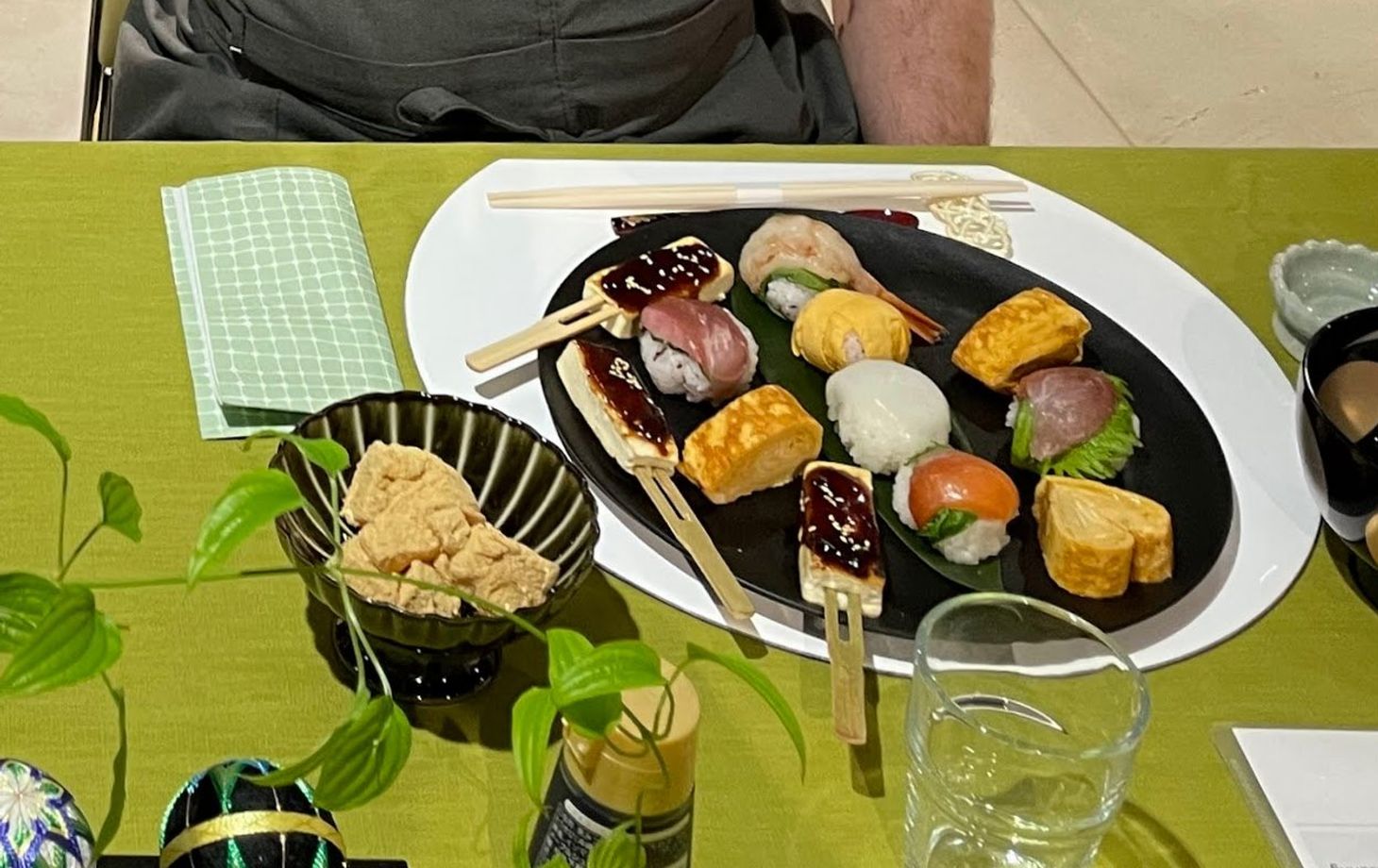 Traditional Flavors with a Creative Twist: Cute and Colorful Temari Sushi
