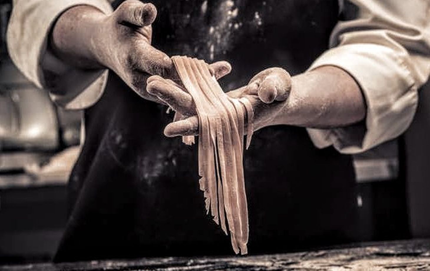 Traditioneller handgemachter Pasta-Kochkurs in einem toskanischen Bauernhaus