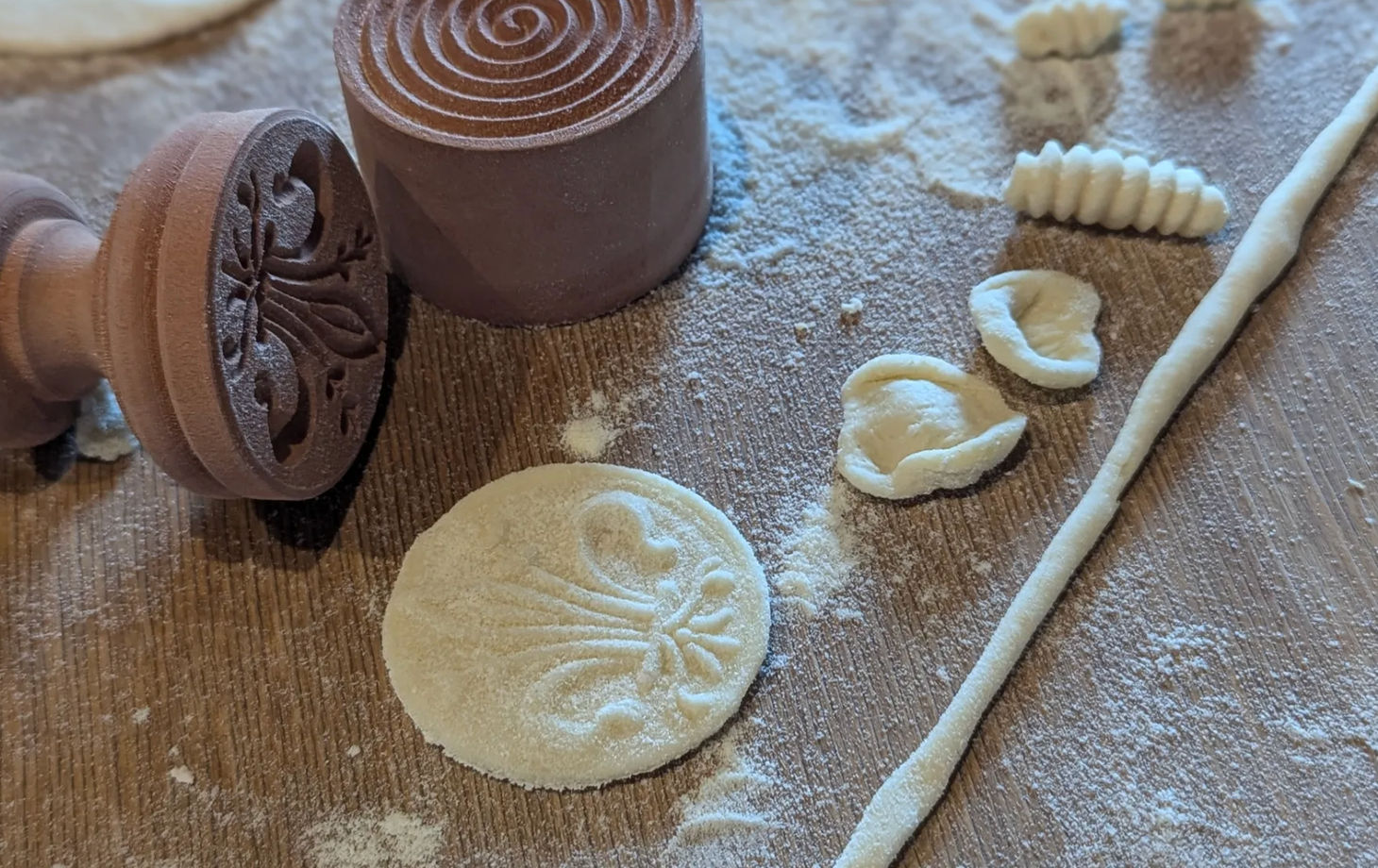 Traditioneller handgemachter Pasta-Kochkurs in einem toskanischen Bauernhaus