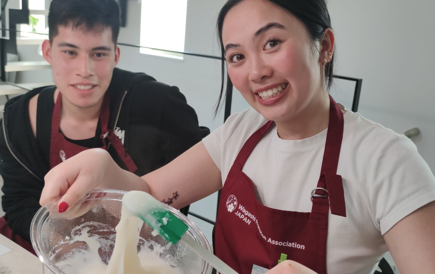 Traditional Japanese Mochi Making Class in Local Tokyo Home