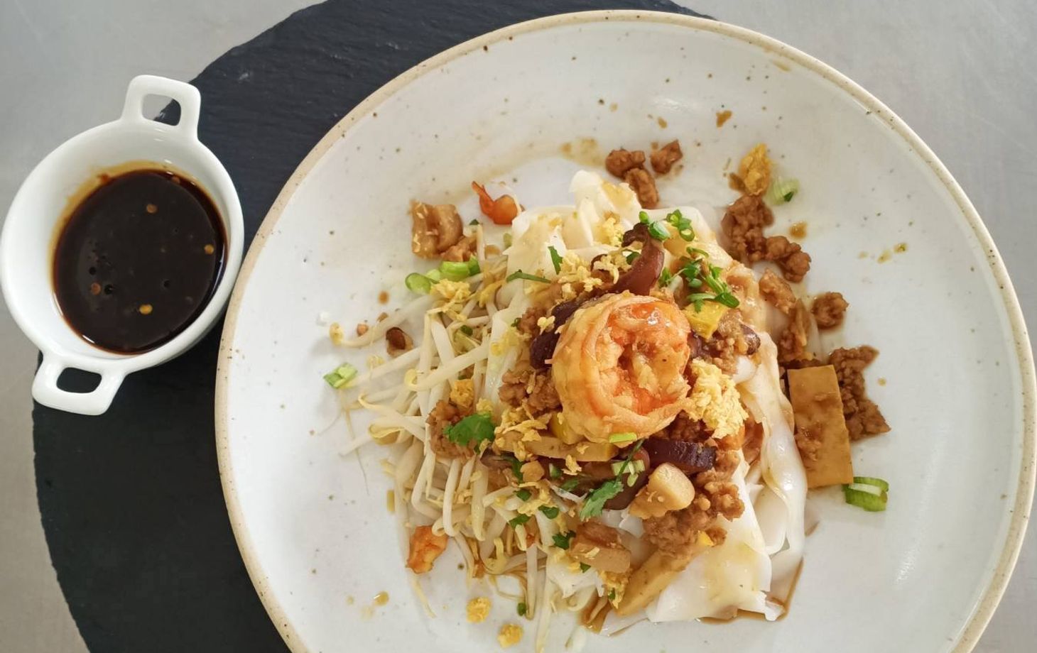 3-Course Cooking Class and Market Tour with Professional Chef