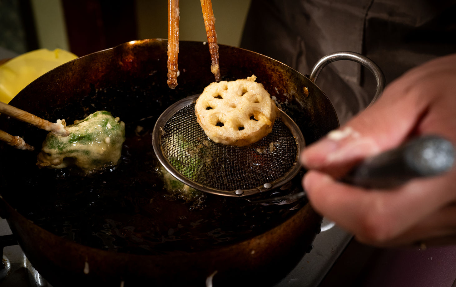 Traditional Tokyo Home Cooking: Handmade Udon, Tempura & Omelette