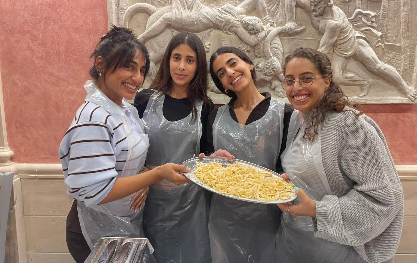 Trastevere Cooking Class: Fresh Pasta, Tiramisù & Italian Wine Experience