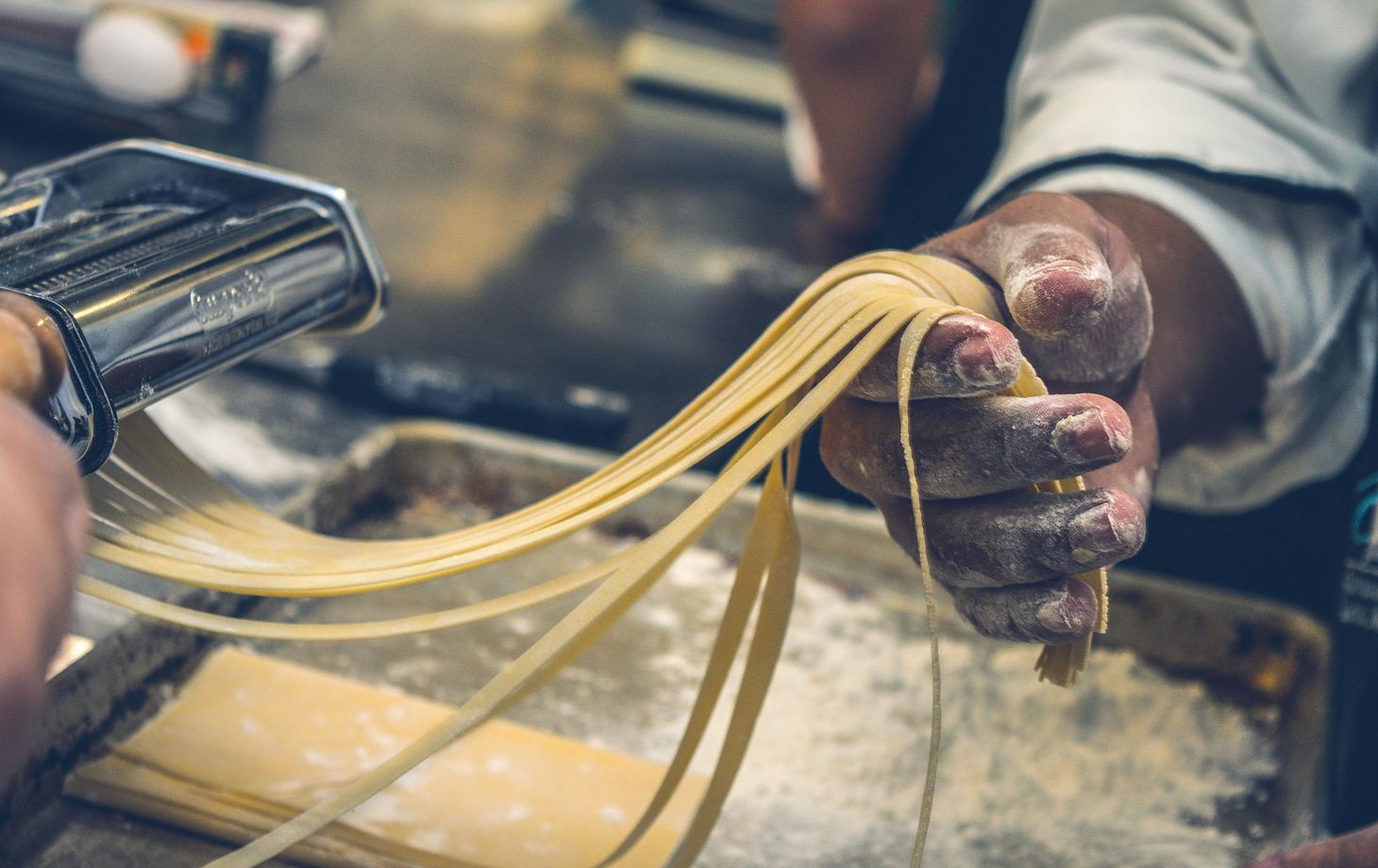 Trastevere Cooking Class: Fresh Pasta, Tiramisù & Italian Wine Experience