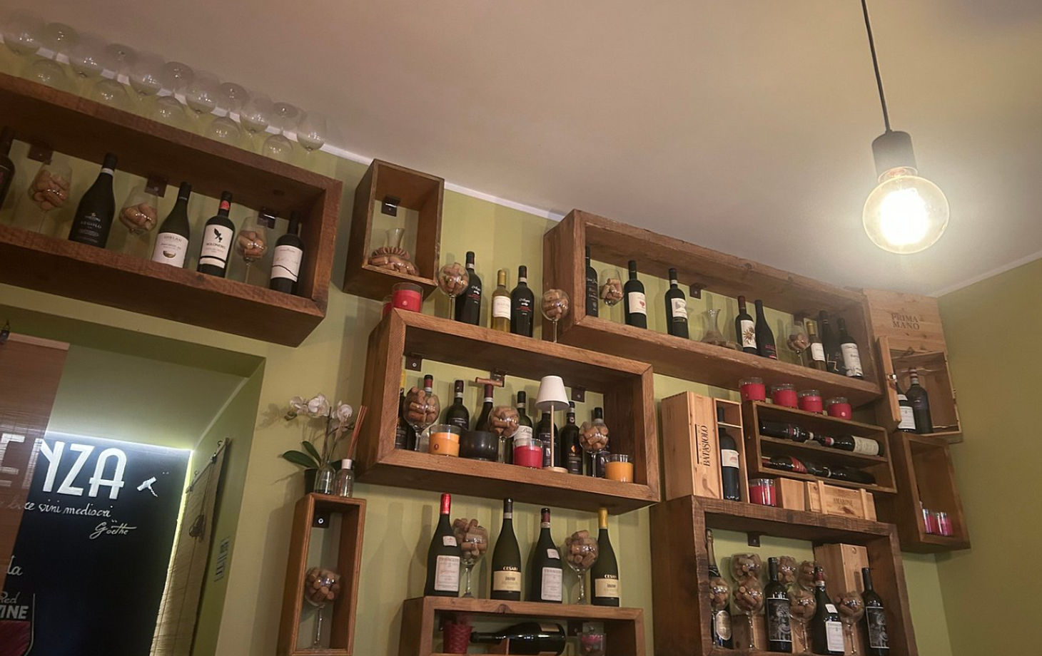 Trastevere Wine Tasting & Artisanal Gelato Experience