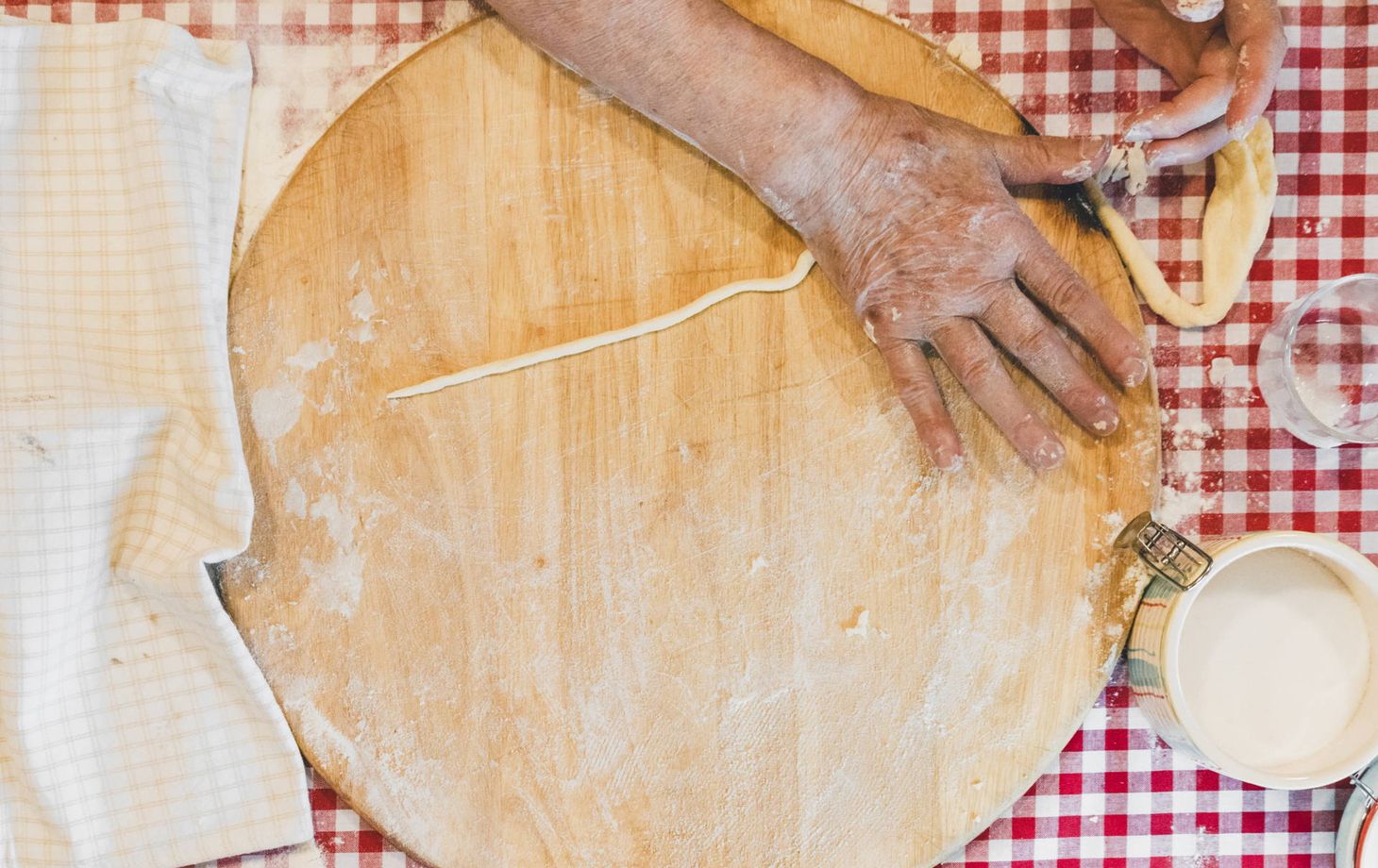 Traditional Tuscan Cooking Class in Montepulciano Morning Class