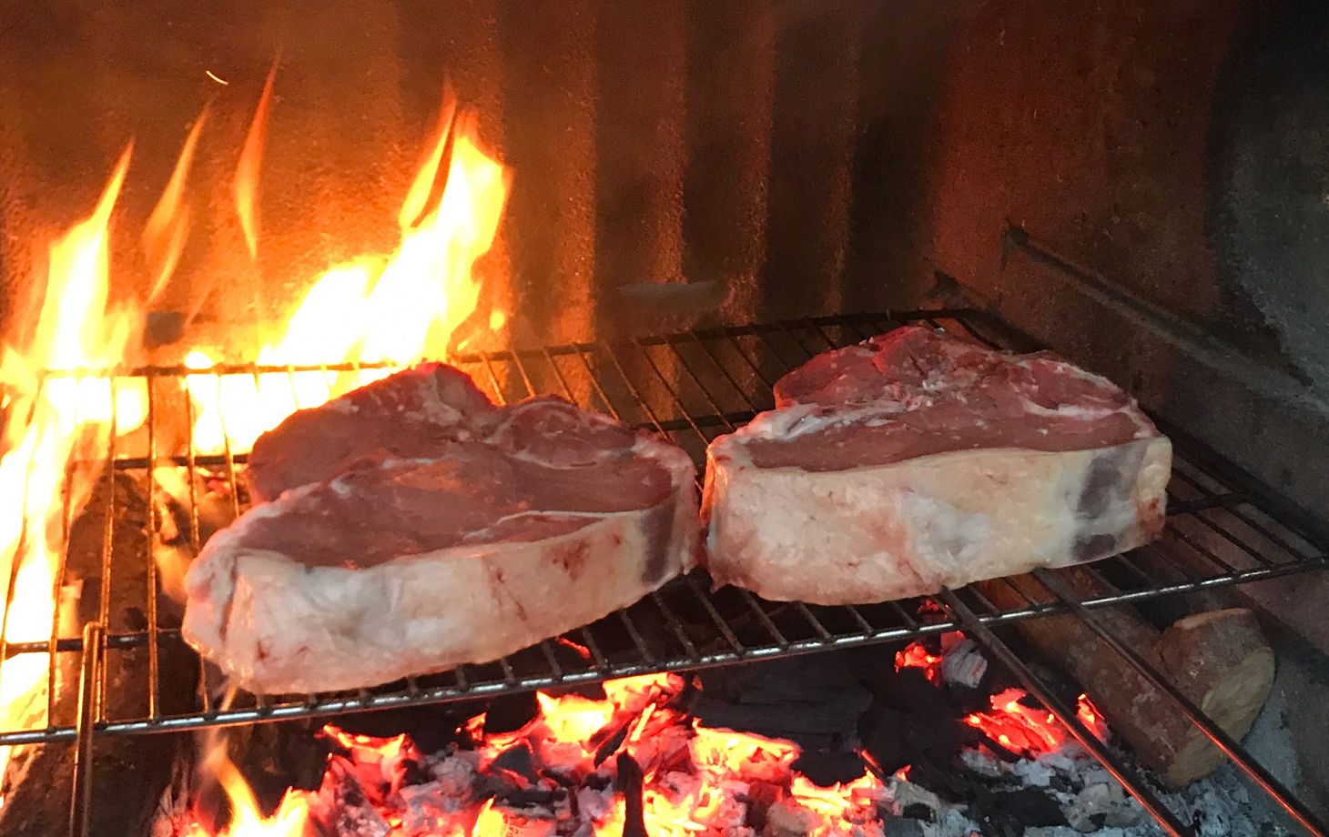 Rustic Tuscan Delights: Cooking with Chef Francesco in Siena Nature