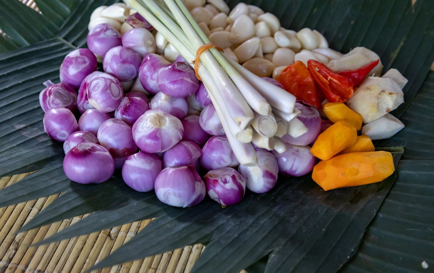 Ubud Morning Cooking Experience with Market Tour & Canang Sari Ceremony