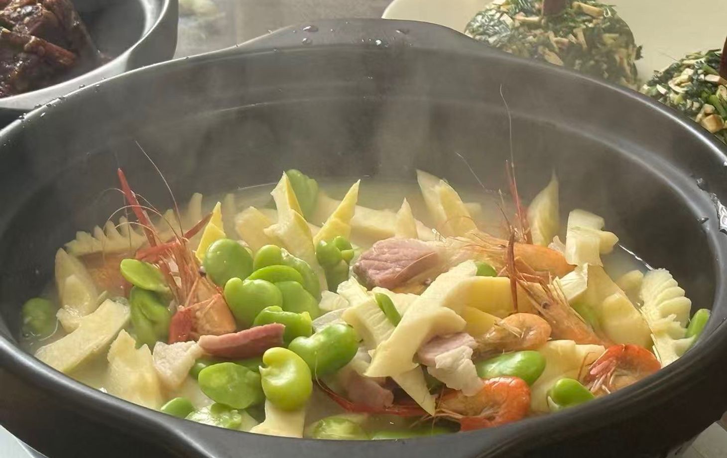 Authentic Shanghainese Dining Experience in a Local Home