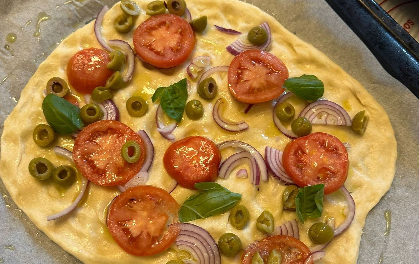 Vegan Cooking Class with Appetizers & Fresh Pasta in Tuscany