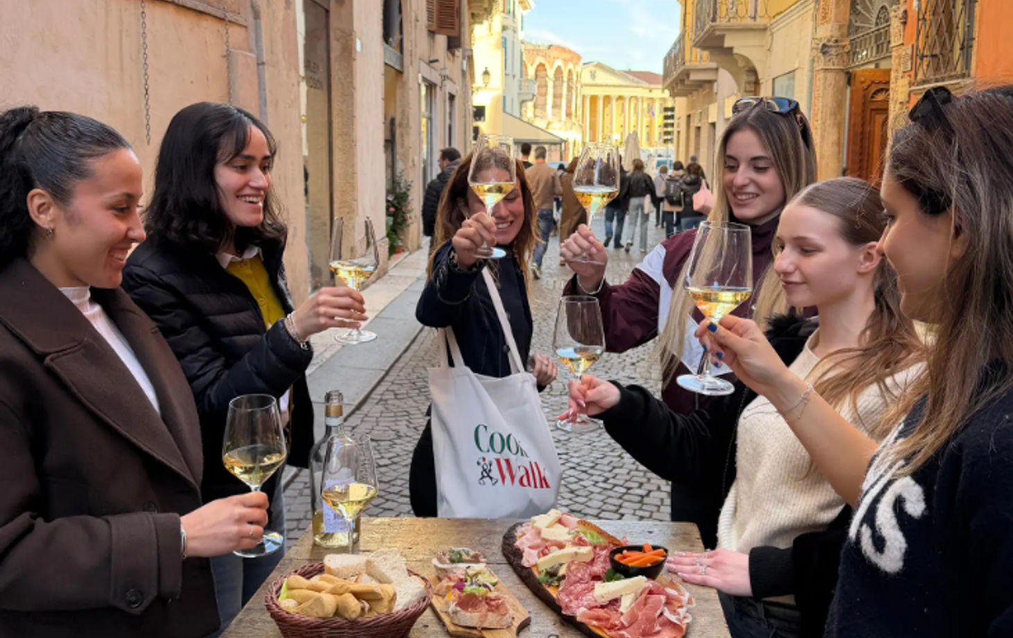 Verona: Gourmet Food Tour with Dinner, Wine & Gelato Experience