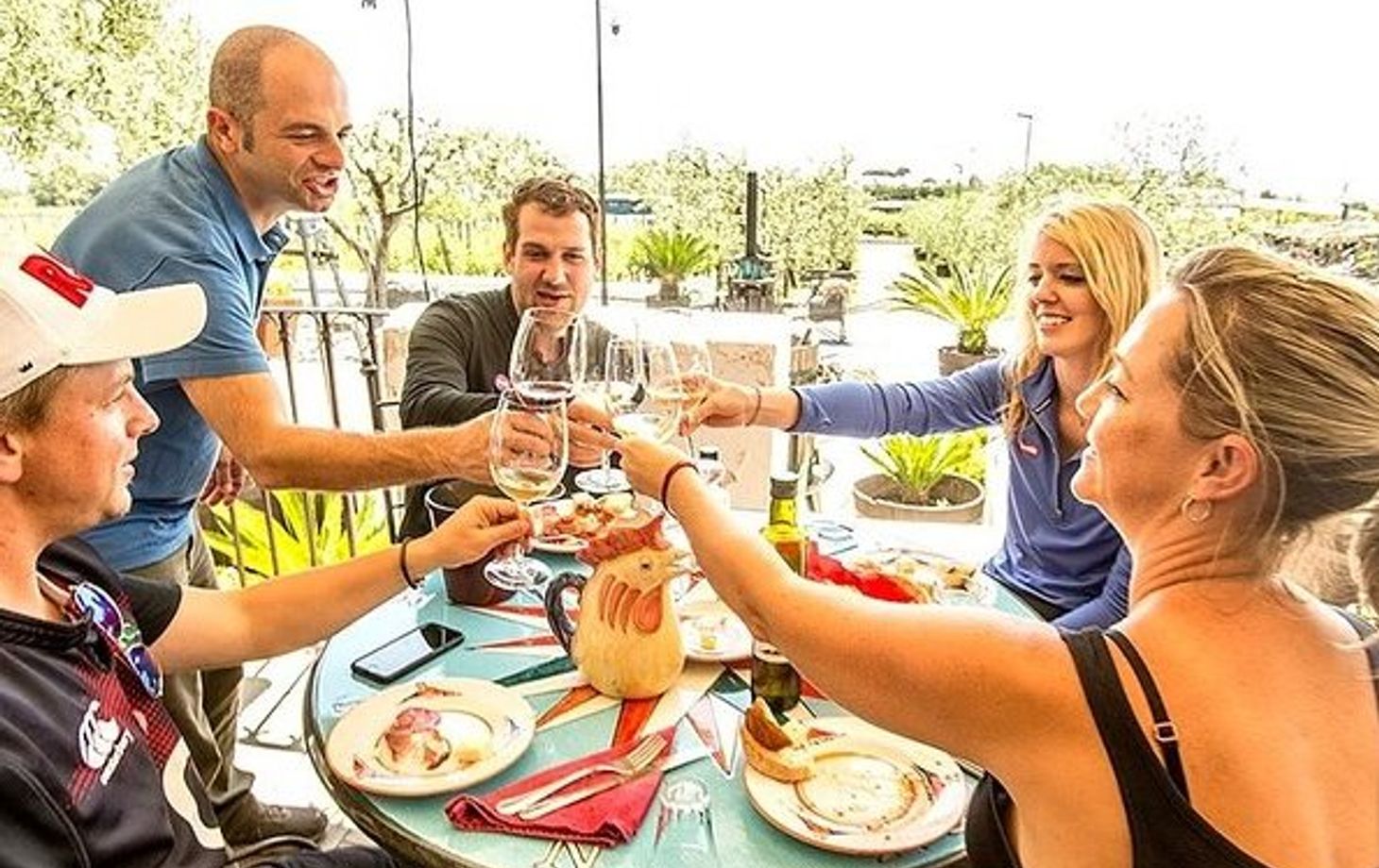 Geführte Tour zum Vesuv mit Weinprobe und Mahlzeit