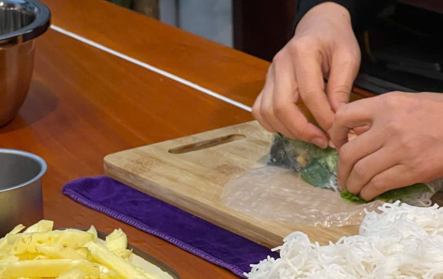 From Market to Home Kitchen: Vietnamese Cooking Class with Bánh Xèo & Salt Coffee