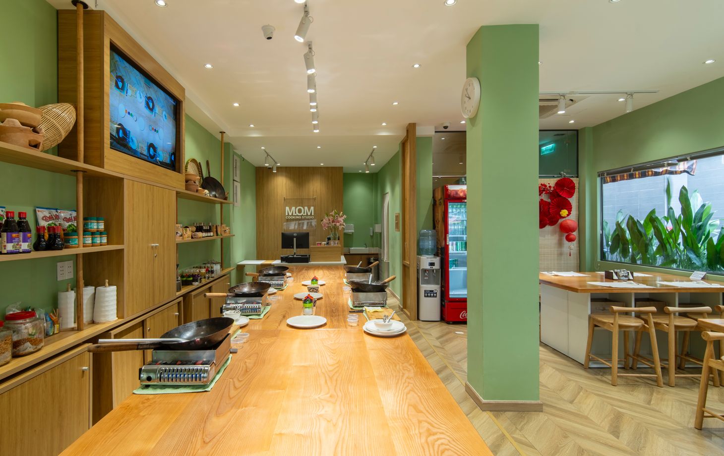 Vietnamese Cooking Class and Explore Local Market Tour in Ho Chi Minh City