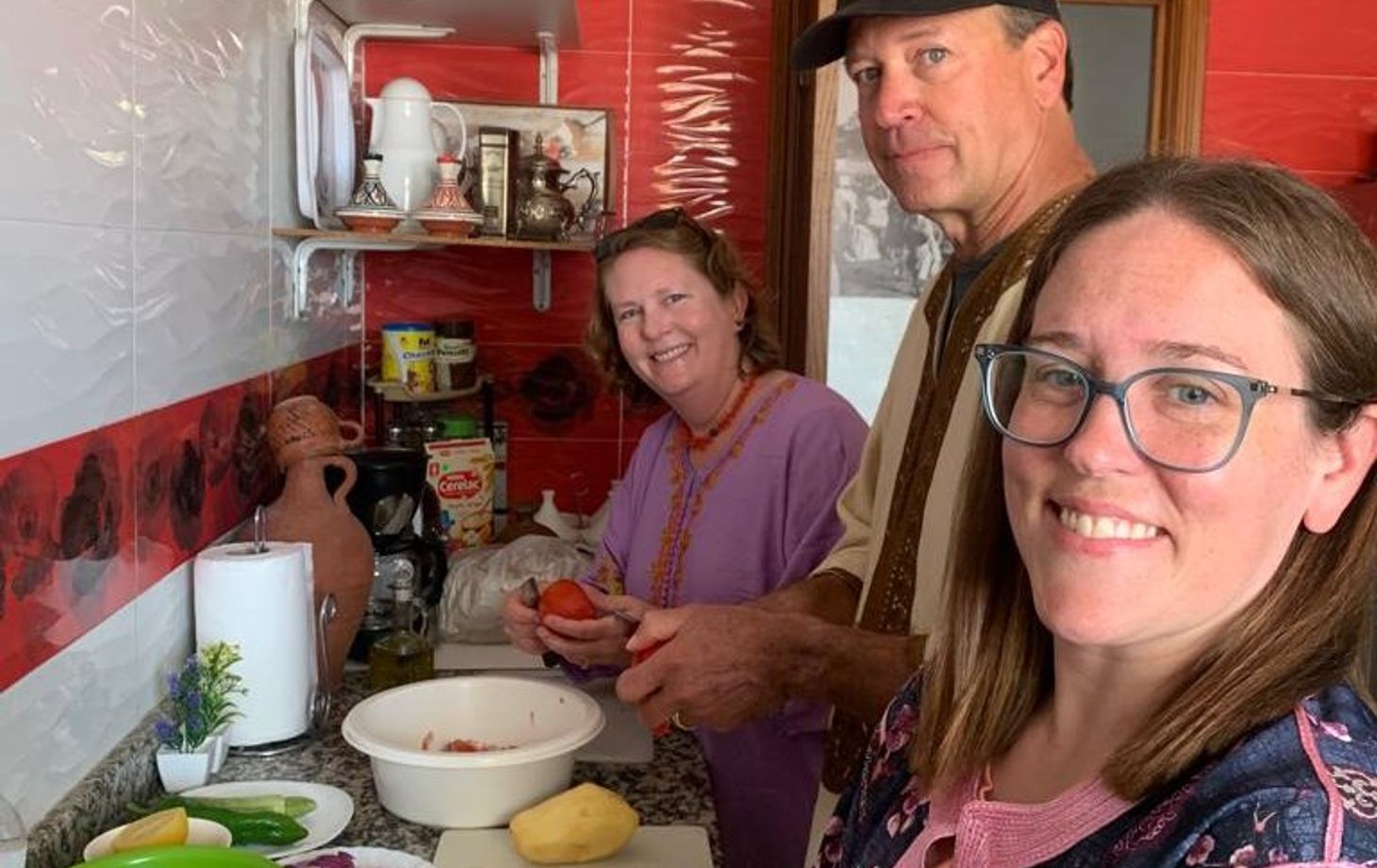 Market Tour and Moroccan Cooking Experience with Rababe Family