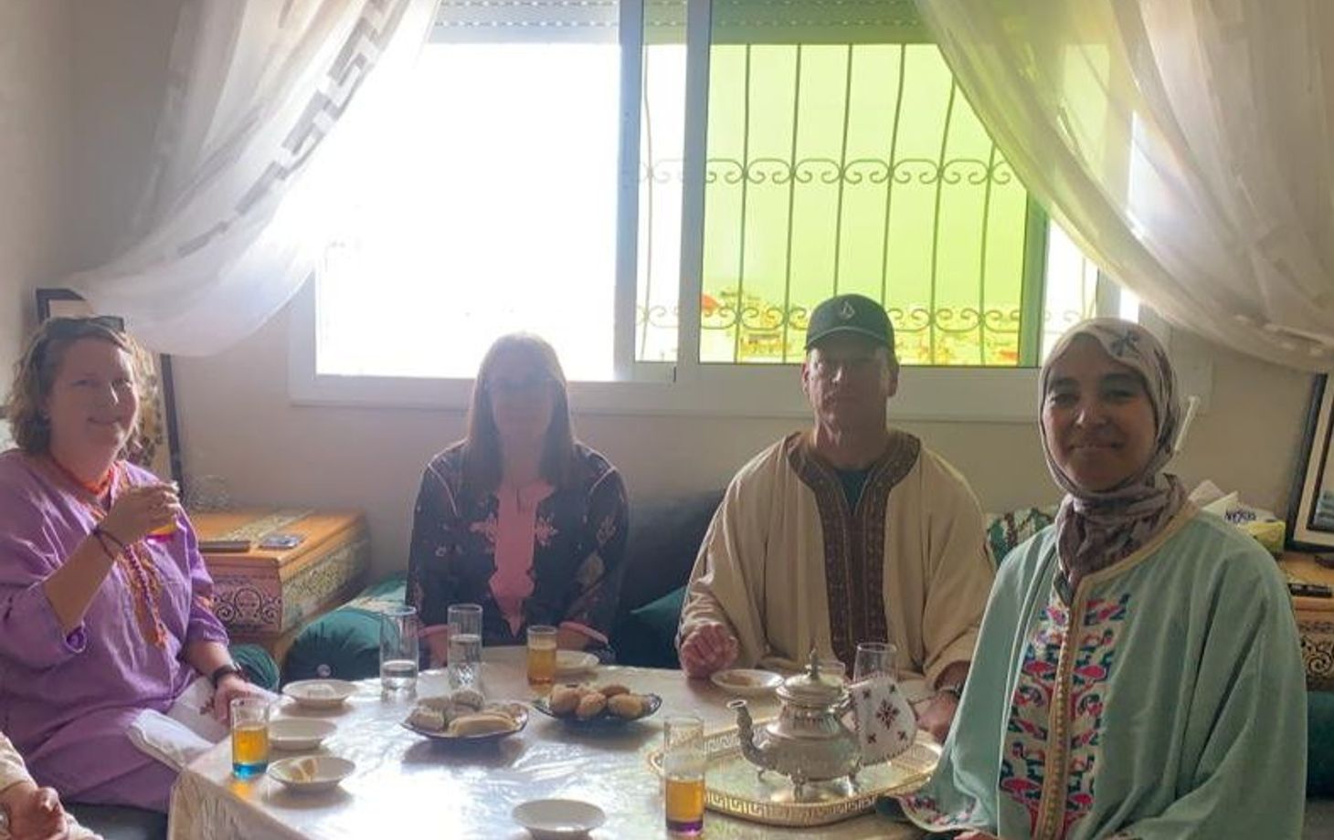Market Tour and Moroccan Cooking Experience with Rababe Family