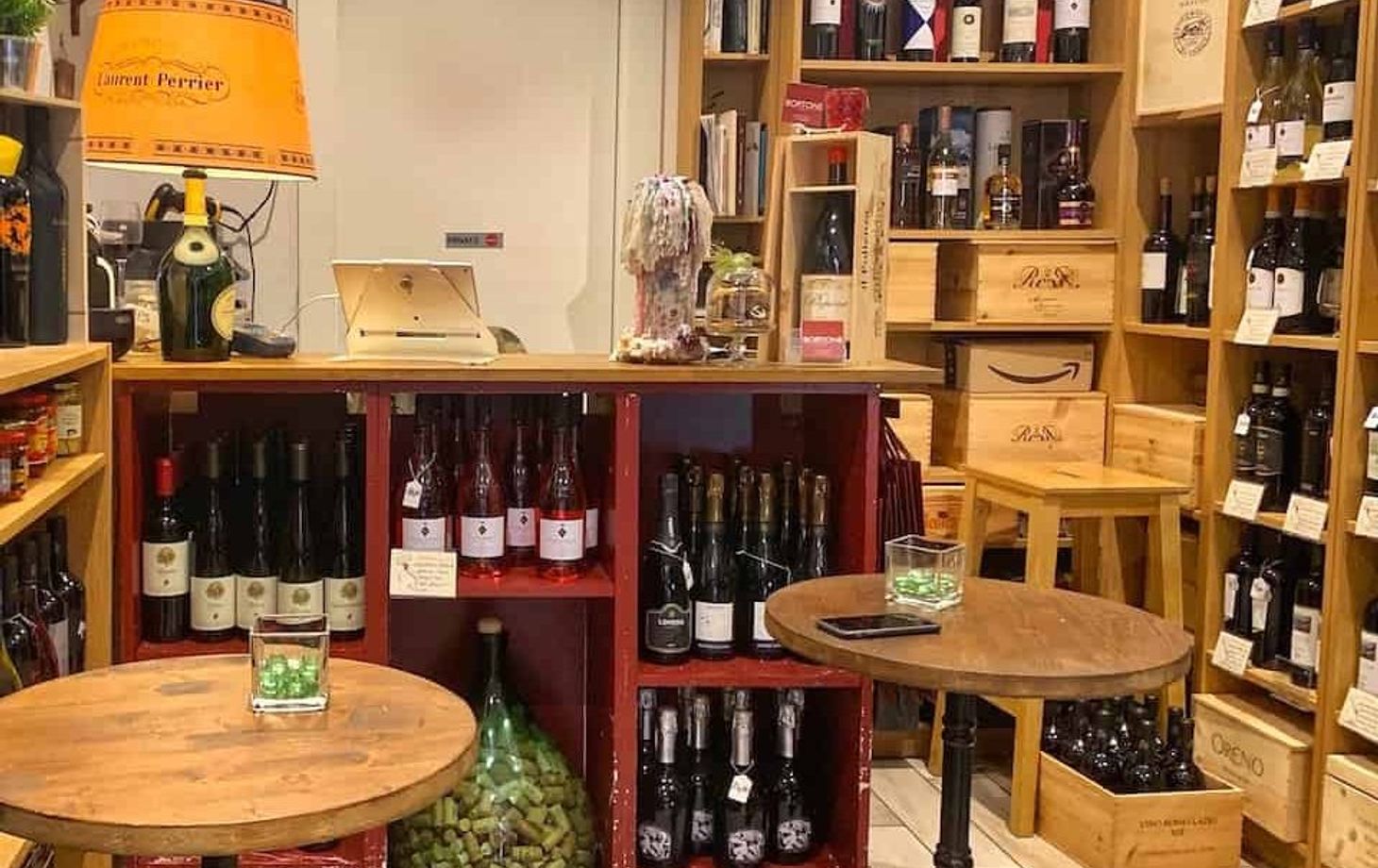 Wine Tasting with 6 Different Italian Fine Wines, Cured Meats, and Cheeses