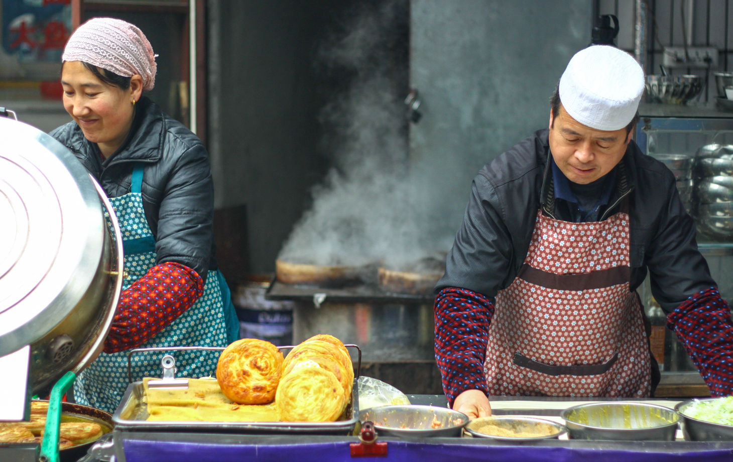 Xian Morning Food & Market Tour with Tuk Tuk