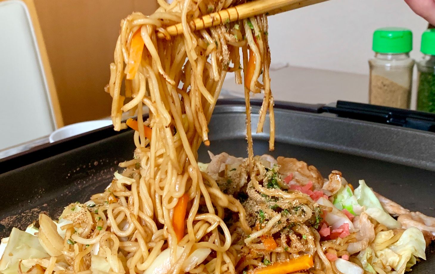 The Art of Yakisoba and Gyoza Culinary Class in Nagoya